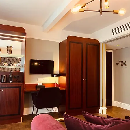 Gatsby - Adults Only - Restaurant - Small Luxury By F-hotels Szálloda 4*